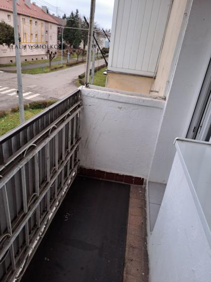 Predaj 3i byt v meste Snina 