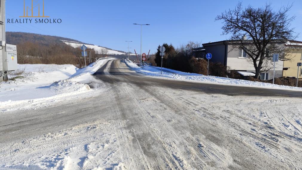 Pozemok na podnikanie v priemyselnej časti - Veľký Šariš