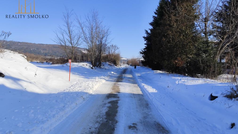 Pozemok na podnikanie v priemyselnej časti - Veľký Šariš