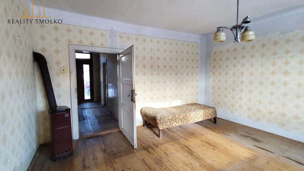 EXKLUZÍVNE: Rodinný dom s veľkým potenciálom v Sabinove – časť Orkucany