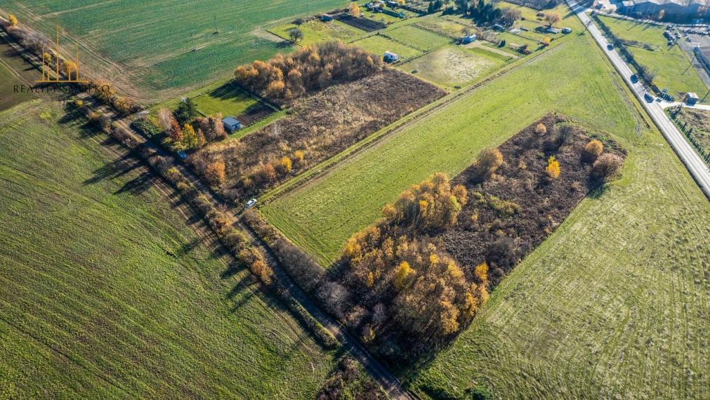 EXKLUZÍVNE - zostávajú dva pozemky k výstavbe RD - Solivar - Prešov.