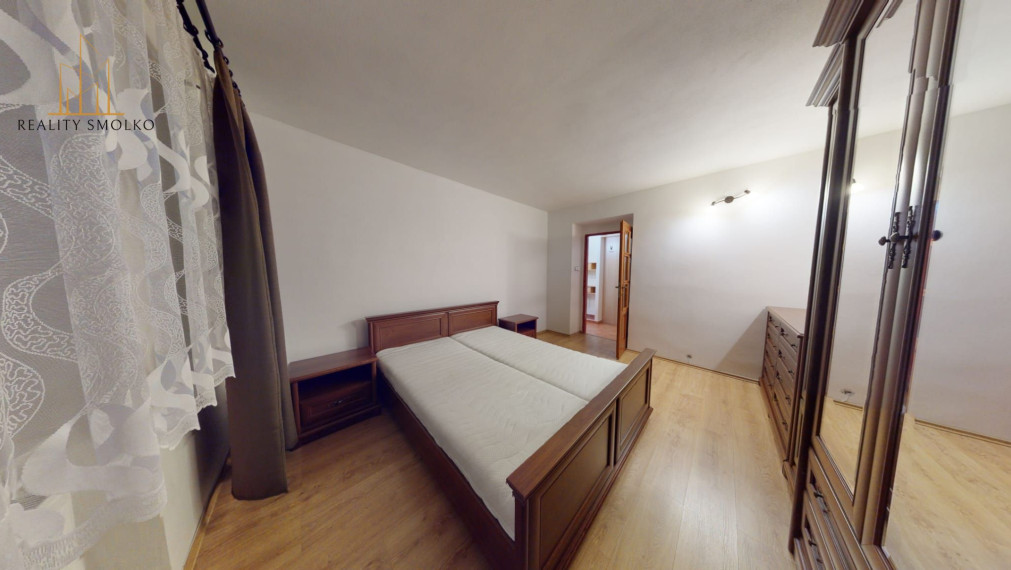 Prenájom 2-izbový byt v centre mesta Spišská Nová Ves.