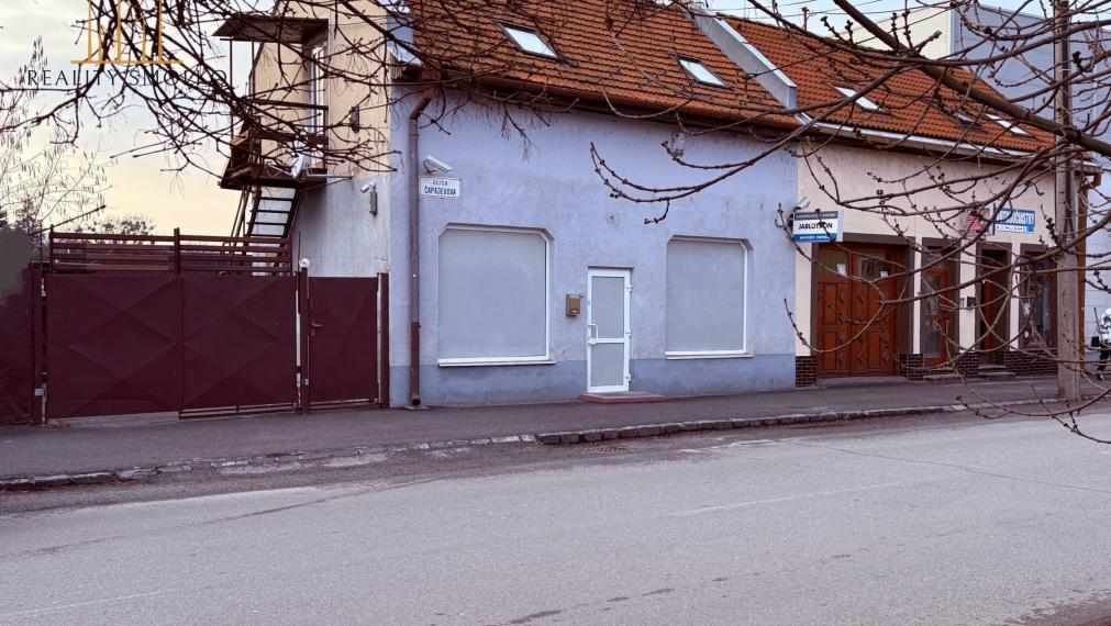 EXKLUZÍVNE: Administratívno-prevádzkové priestory s parkovaním v širšom centre