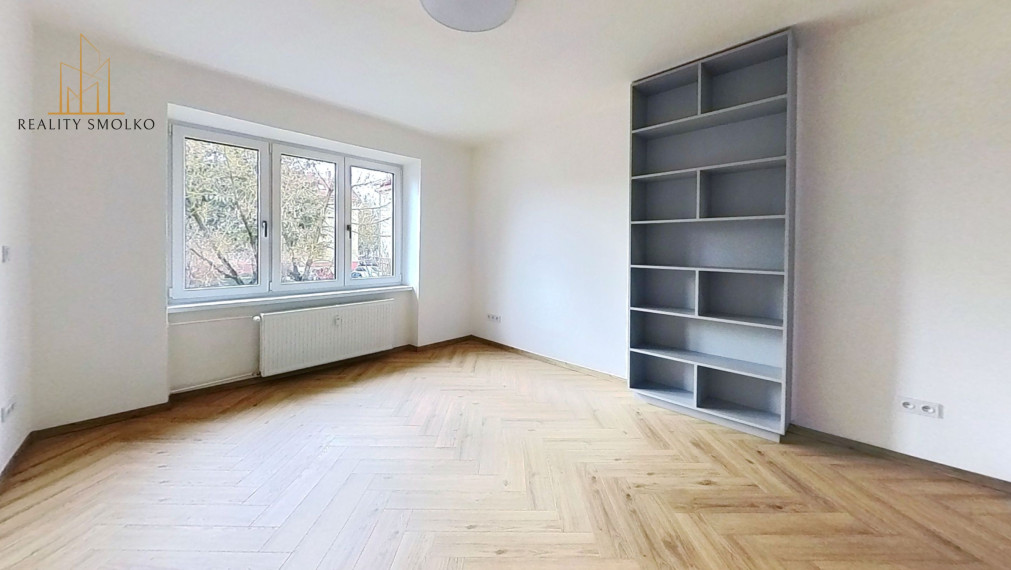 EXKLUZÍVNE: Dizajnový 2-izbový byt na Šafárikovej ulici – bývanie s charakterom