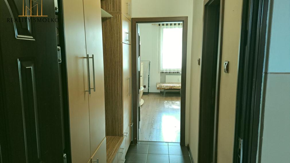 PRENÁJOM  GARSÓNKY, 22 m², Humenné