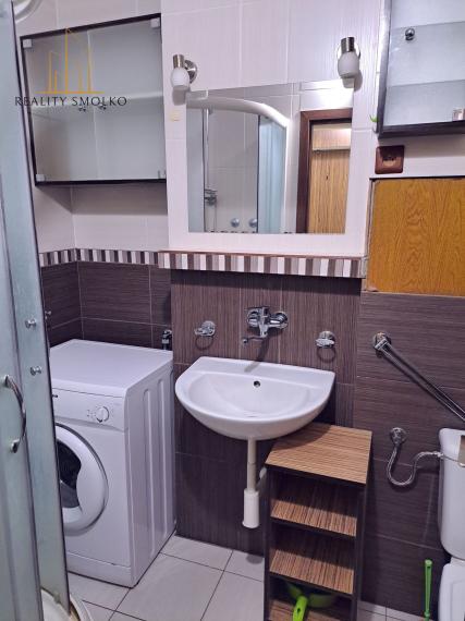 PRENÁJOM  GARSÓNKY, 22 m², Humenné