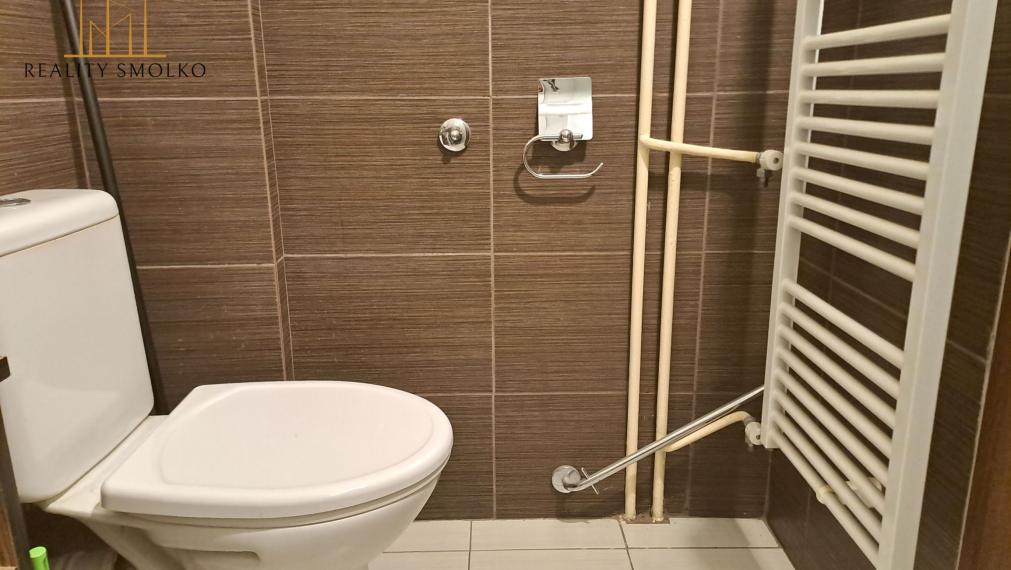 PRENÁJOM  GARSÓNKY, 22 m², Humenné