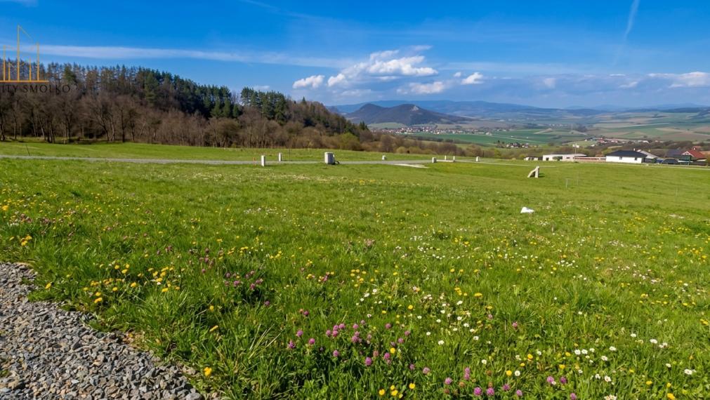 Pozemok na výstavbu RD v obci OKRUŽNÁ, 619 m²