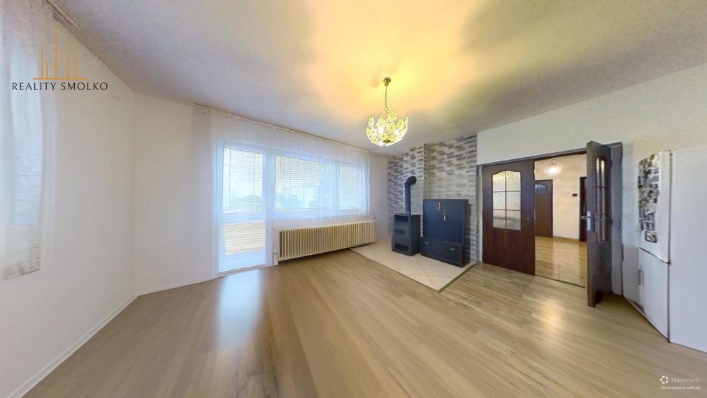 EXKLUZÍVNE - Rodinny dom na veľkom pozemku - Vyšná Šebastová - Prešov.