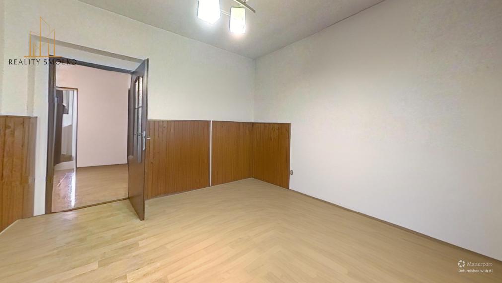 EXKLUZÍVNE - Rodinny dom na veľkom pozemku - Vyšná Šebastová - Prešov.