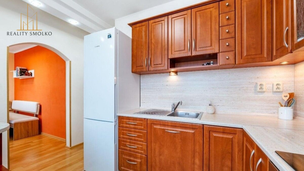  Na prenájom 3,5-izbový byt, Sídl.3, 73 m², klimatizovaný