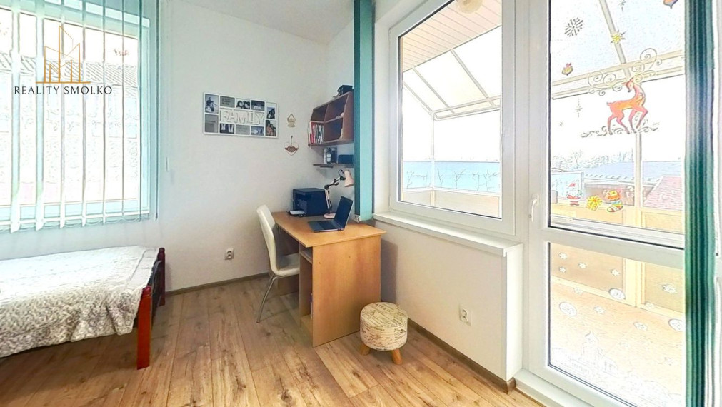 Na predaj 4i RODINNÝ DOM, pozemok 698 m², TERIAKOVCE