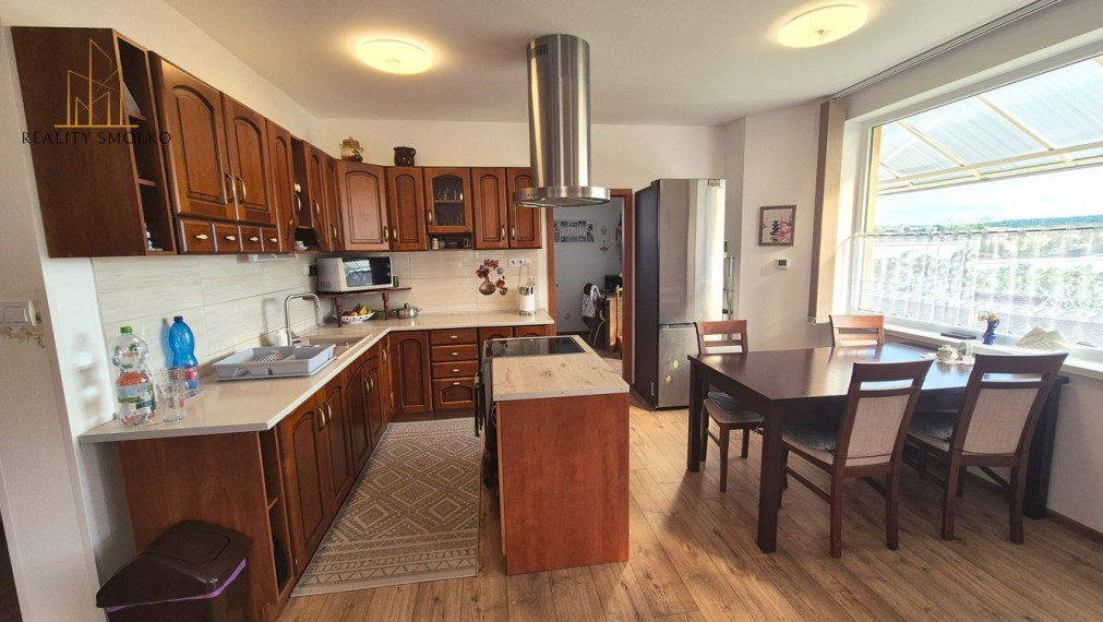 Na predaj 4i RODINNÝ DOM, pozemok 698 m², TERIAKOVCE