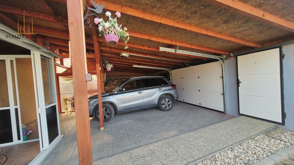 Na predaj 4i RODINNÝ DOM, pozemok 698 m², TERIAKOVCE