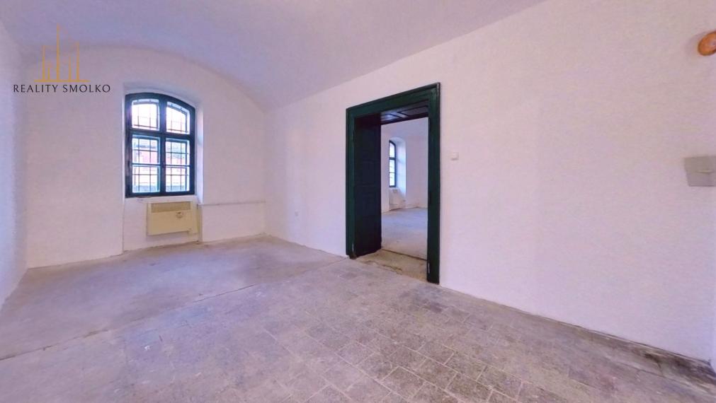 NA PRENÁJOM – OBCHODNÉ, SKLADOVÉ A PREVÁDZKOVÉ PRIESTORY V PREŠOVE – NIŽNÁ ŠEBASTOVÁ