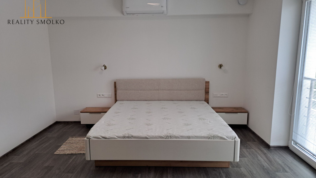 Prenájom 2-izbového bytu v blízkom centre mesta Humenné.