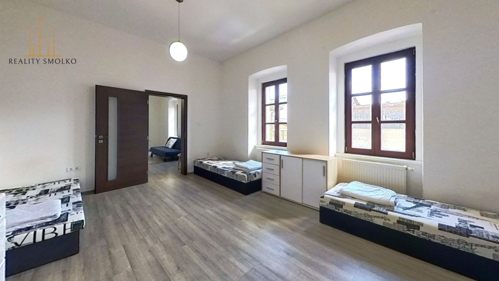 EXKLUZÍVNE: Priestranný 2-izbový byt priamo v centre Prešova – Ideálne pre študentky
