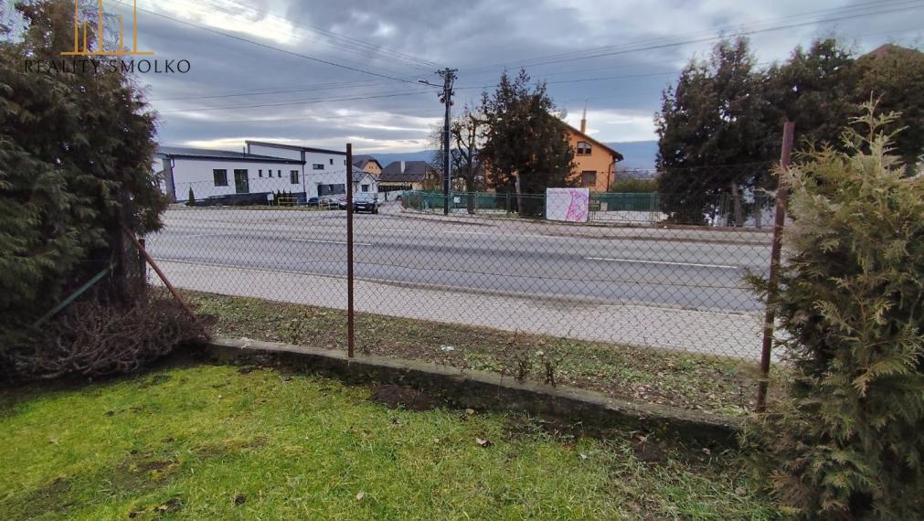 PREDANÉ !!!  Predám pozemok v centre obce Šarišské Michaľany, okr. Sabinov