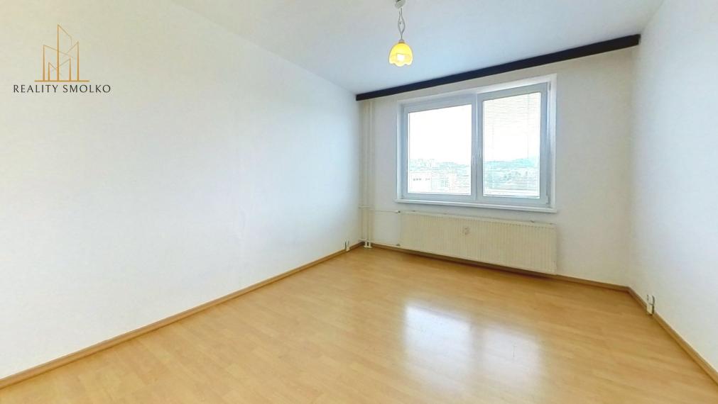 PREDANÉ !!!  Priestranný 4i byt bez balkóna Sídlisko III, Prešov