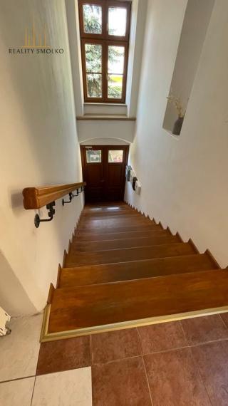 PRENAJATÉ !!!  PRENÁJOM - kancelársky priestor Hlavná ulica 14,5m2 so zázemím, 1p.