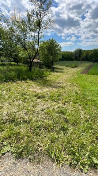 PREDANÉ !!!  POZEMOK v obci LÚČKA, okr. Svidník 1050m2