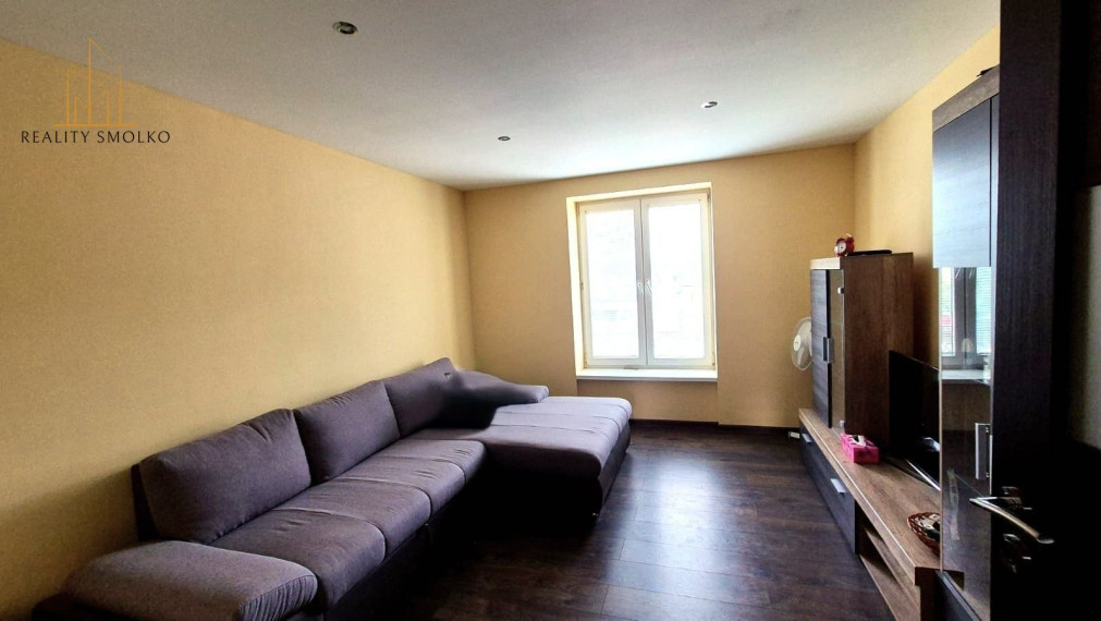 ***PREDANÉ***3i byt, 84 m²,komplet.rekonšt.+ garáž, záhradka,3D