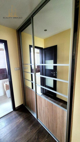 ***PREDANÉ***3i byt, 84 m²,komplet.rekonšt.+ garáž, záhradka,3D