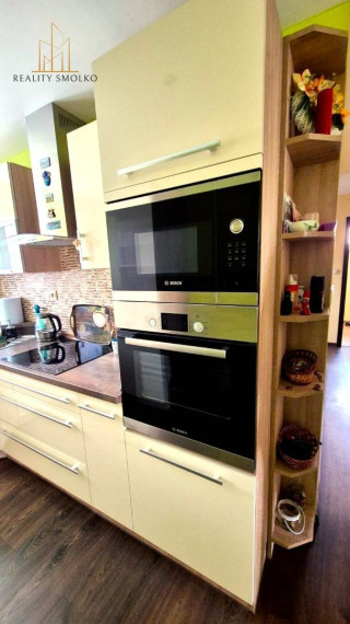 ***PREDANÉ***3i byt, 84 m²,komplet.rekonšt.+ garáž, záhradka,3D