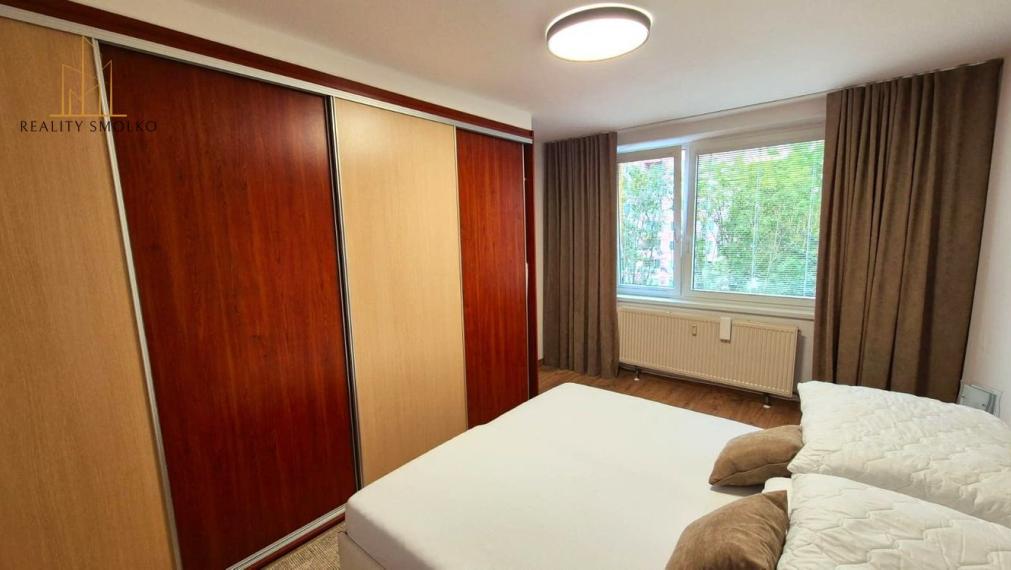 ***PRENAJATÉ***PRENÁJOM, 2i, LOGGIA, 3p., Sídl. III, Prešov