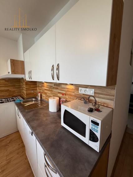 ***PRENAJATÉ***PRENÁJOM, 2i, LOGGIA, 3p., Sídl. III, Prešov