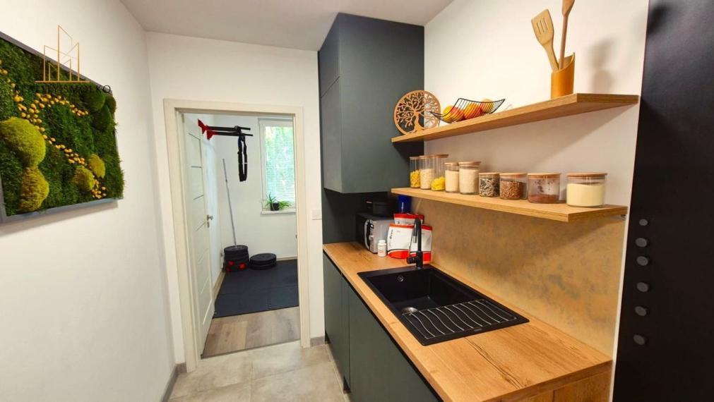 ***PREDANÉ***  3-izbový byt, Veľký Šariš, kompletná rekonštrukcia