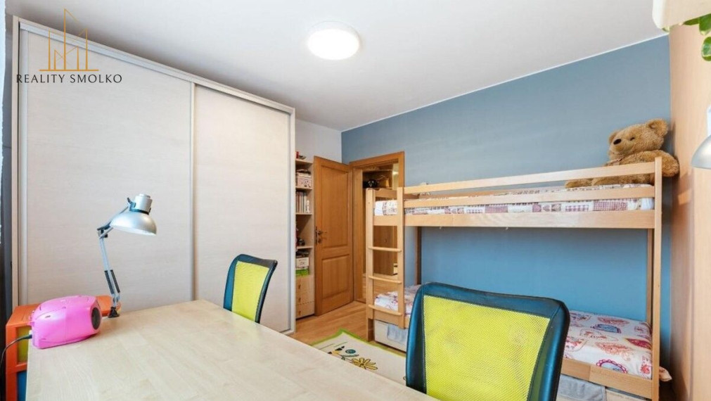  ***REZERVOVANÉ***  Prenájom 3 izbový byt, Sídl.3, 73 m², klimatizovaný