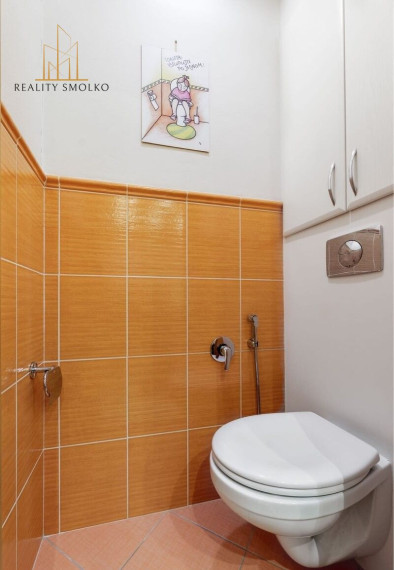  ***REZERVOVANÉ***  Prenájom 3 izbový byt, Sídl.3, 73 m², klimatizovaný