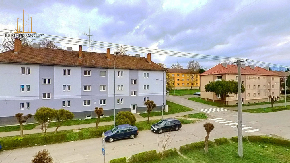 Predaj 3i byt v meste Snina 