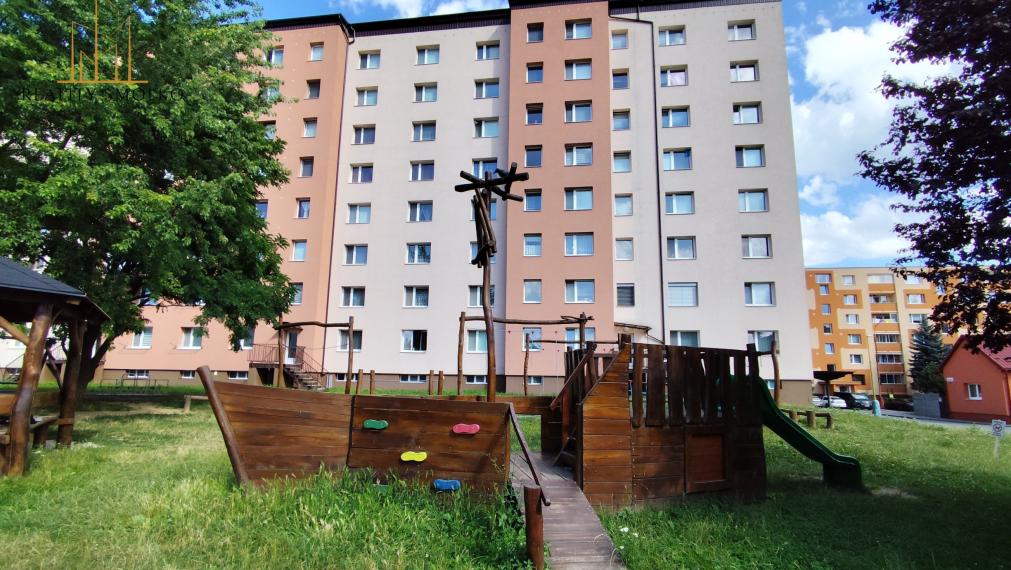 PREDAJ 2,5 izbový byt v Sabinove