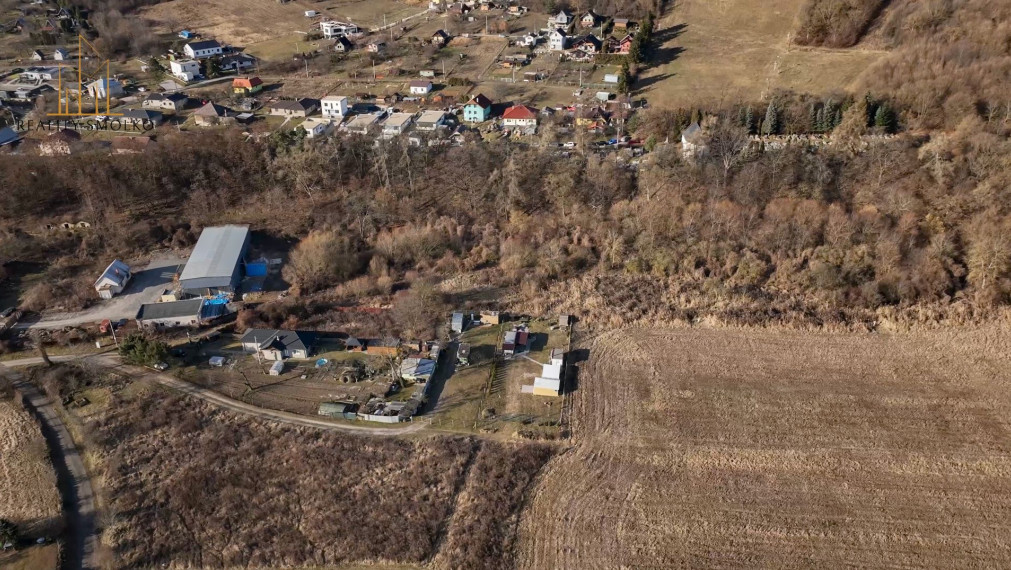 Pozemok na podnikanie v priemyselnej časti - Veľký Šariš