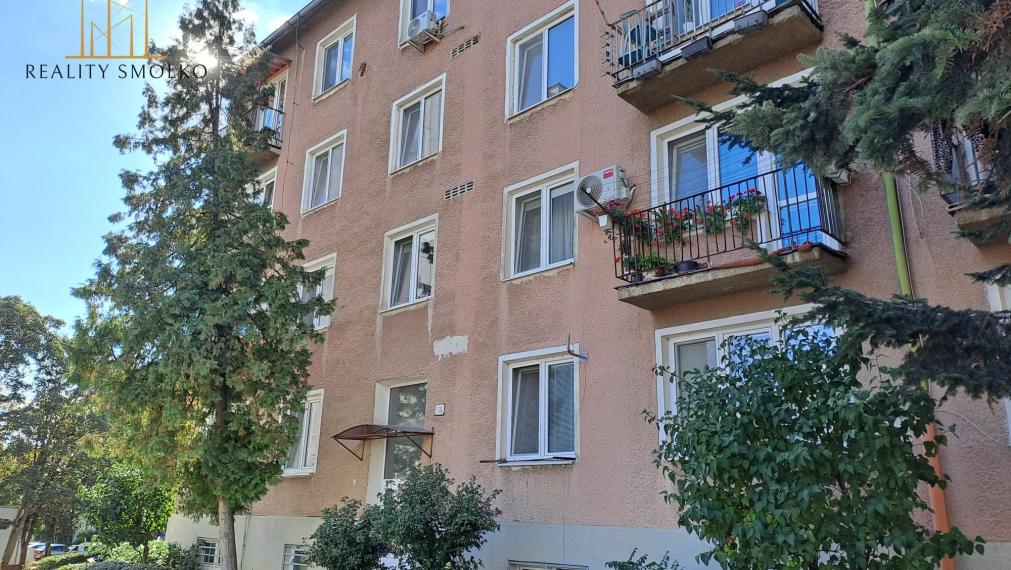 EXKLUZÍVNE na predaj 2-izbový byt s balkónom - VEĽKÉ KAPUŠANY