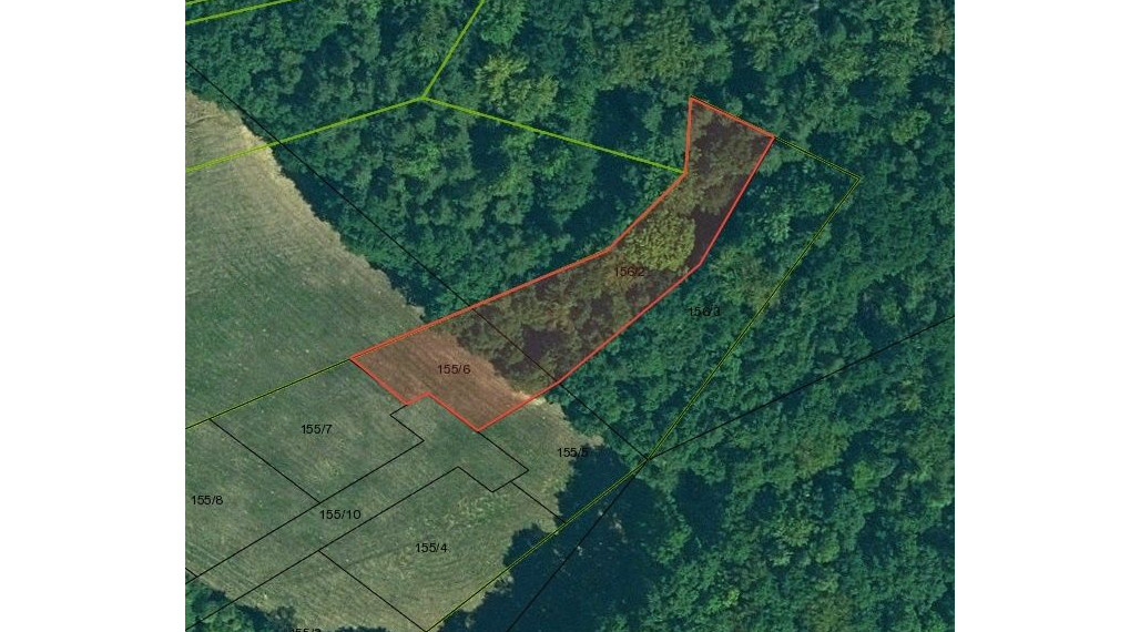 Pozemok na výstavbu RD s vlastným lesom, 15 min od Prešova