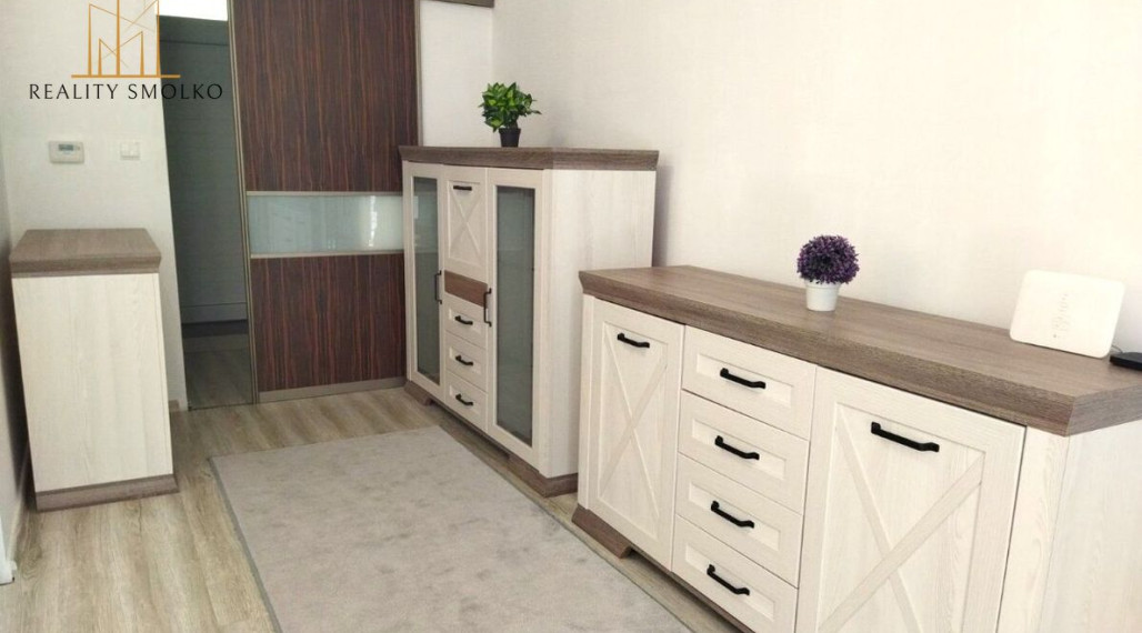 PRENÁJOM- štýlový 2 izbový byt s terasou, 59 m²