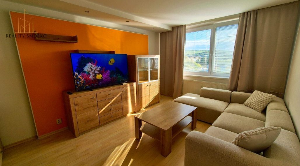  ***REZERVOVANÉ***  Prenájom 3 izbový byt, Sídl.3, 73 m², klimatizovaný