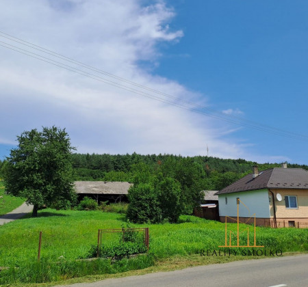 PREDANÉ !!!  Predaj pozemku v obci Slovenská Volová, okr. Humenné.