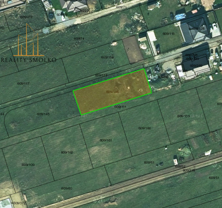 ***REZERVOVANÉ***  Pozemok na výstavbu RD 879 m², ŽUPČANY