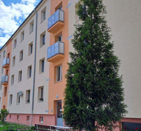 Prenájom 2-izbový luxusný byt v centre mesta Humenné