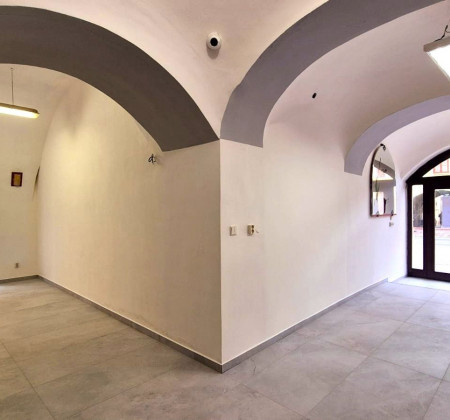 Prenájom komerčných priestorov v centre mesta PREŠOV