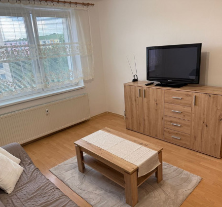 REZERVOVANÉ !!!  Na prenájom svetlý 1-izbový byt s balkónom na Prostějovskej ulici v Prešove.
