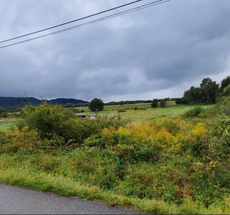 EXKLUZÍVNE - pozemok k výstavbe RD - 1222 m² - Vyšná Šebastová - Prešov