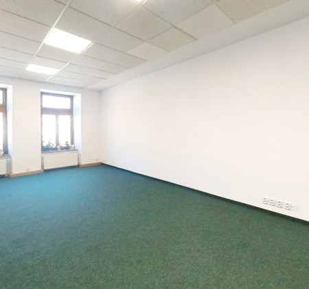 Prenájom komerčných priestorov v centre mesta Spišská Nová Ves