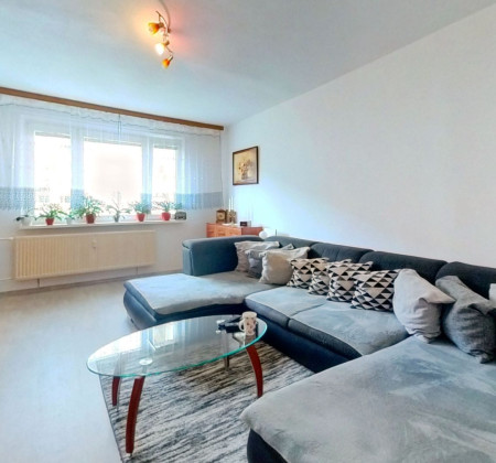 PRENAJATÉ !!!  Prenájom 3-izbový byt na Sídlisku Sekčov, 75m2