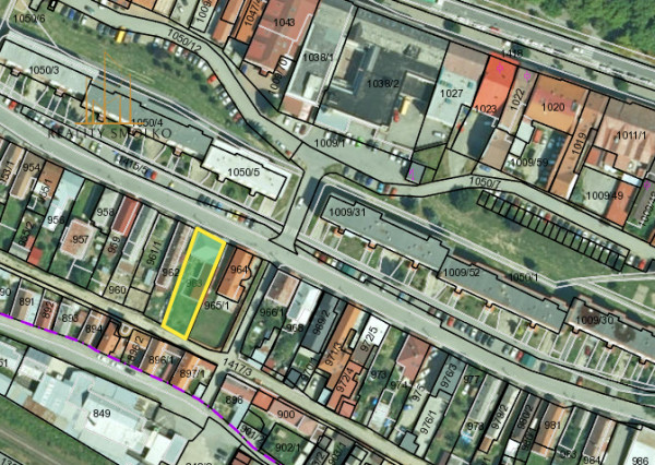 PREDANÉ !!!  Predám starý dom v Sabinove blízko centra