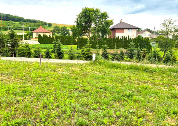 PREDANÉ !!!  Bývajte pri Bardejove - pozemok pre RD s IS, 9 km od Bardejova